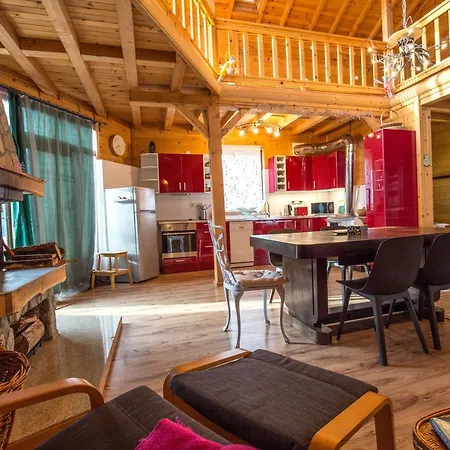 Villa Ailyak Chalet Raduil