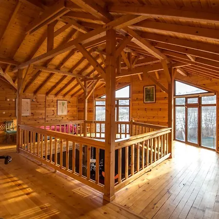 Villa Ailyak Chalet Raduil