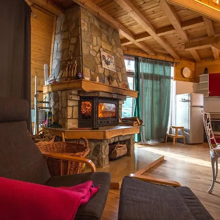 Ailyak Chalet Villa