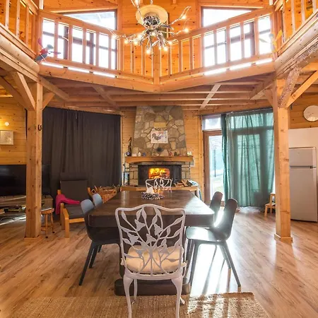 Ailyak Chalet * Raduil