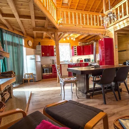 Villa Ailyak Chalet